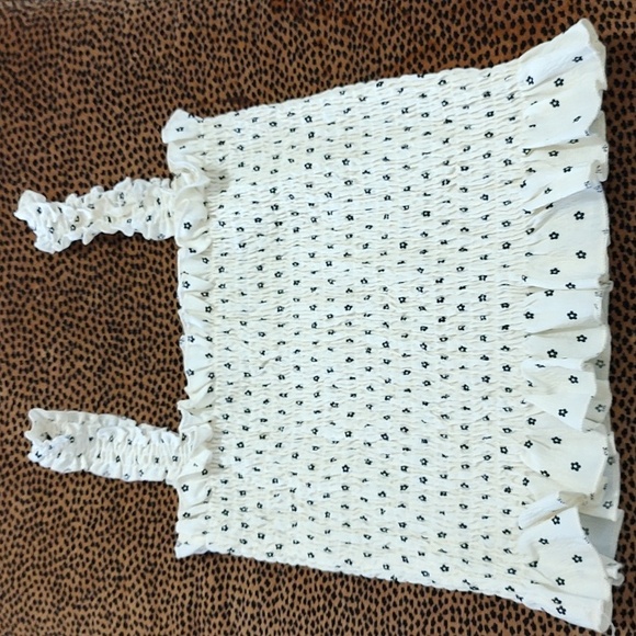 Stretch Top - Picture 2 of 3